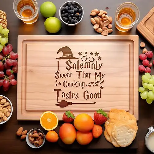 wooden cutting board with harry potter saying: I solemnly swear that my cooking tastes good